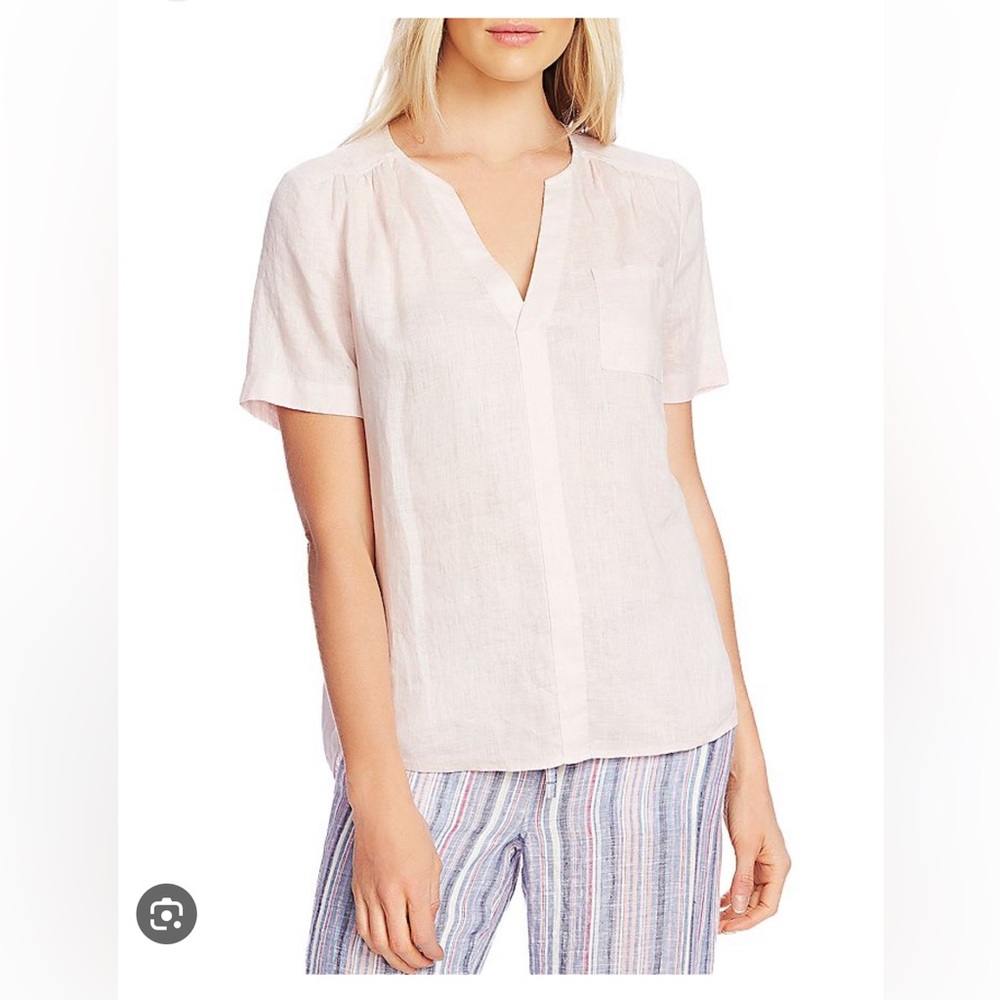 COPY - Vince Camuto short sleeve linen top ! Size XS ,new with tags